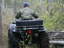 В Челябинской области во время задержания браконьеры перевернулись на квадроцикле